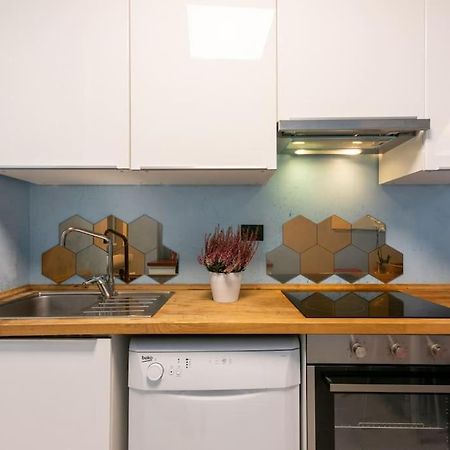 Seneca Apartment Milan Bagian luar foto
