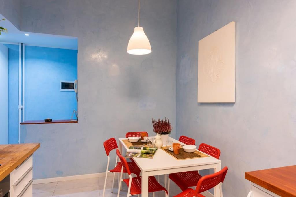 Seneca Apartment Milan Bagian luar foto