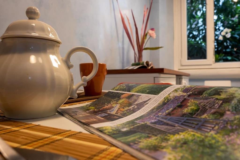 Seneca Apartment Milan Bagian luar foto