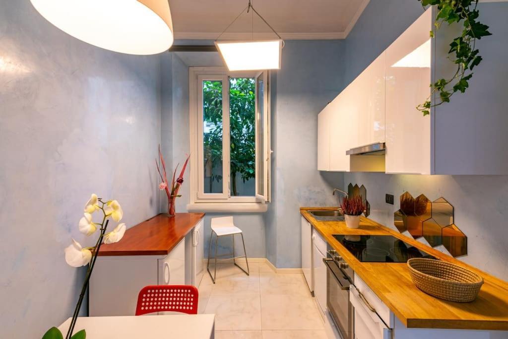 Seneca Apartment Milan Bagian luar foto