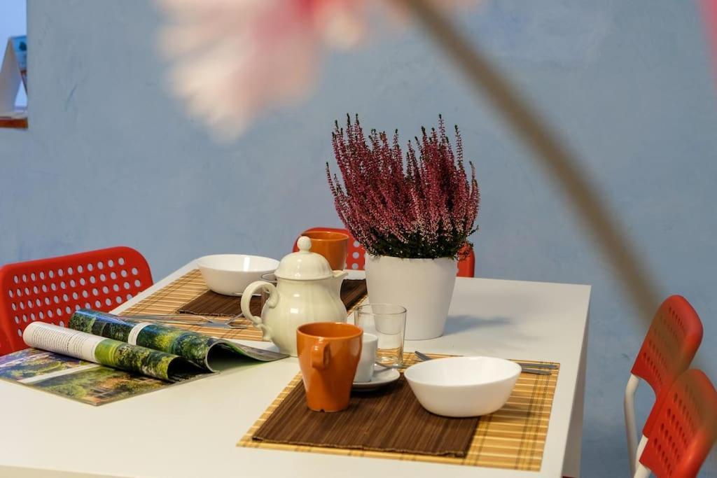 Seneca Apartment Milan Bagian luar foto